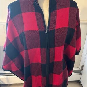 NWT Jones New York Signature Buffalo Plaid Zip Front Poncho Cape Size S/M
